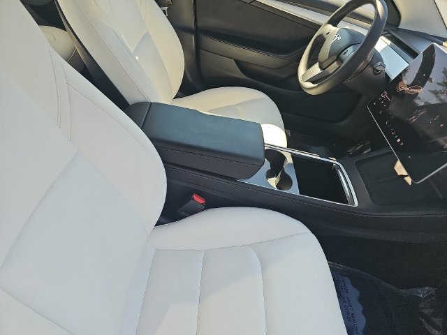 Used 2022 Tesla Model 3 Long Range AWD/4WD image 10
