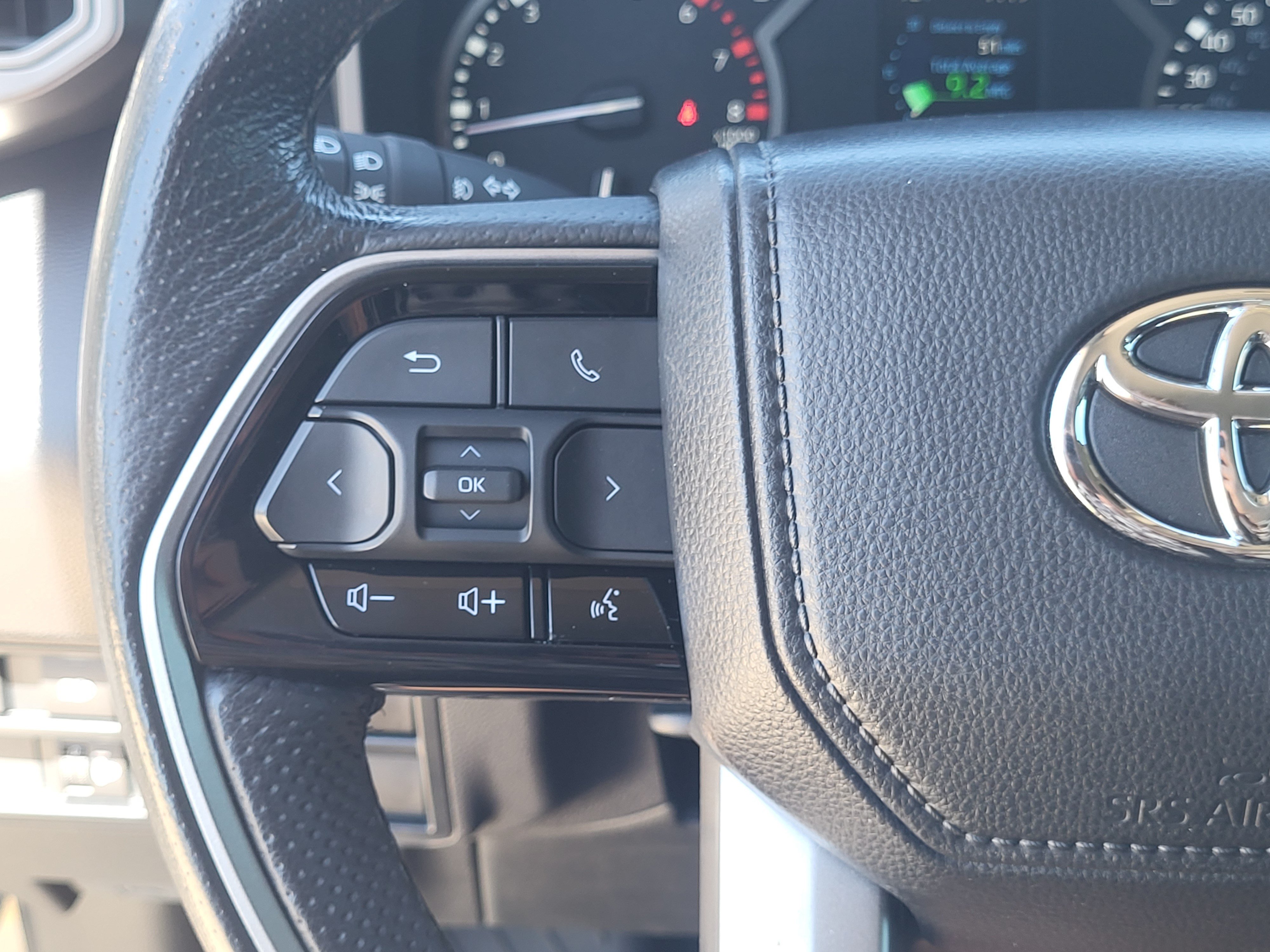 Used 2023 Toyota Tundra SR5 w/ TRD Off-Road Package AWD/4WD image 14