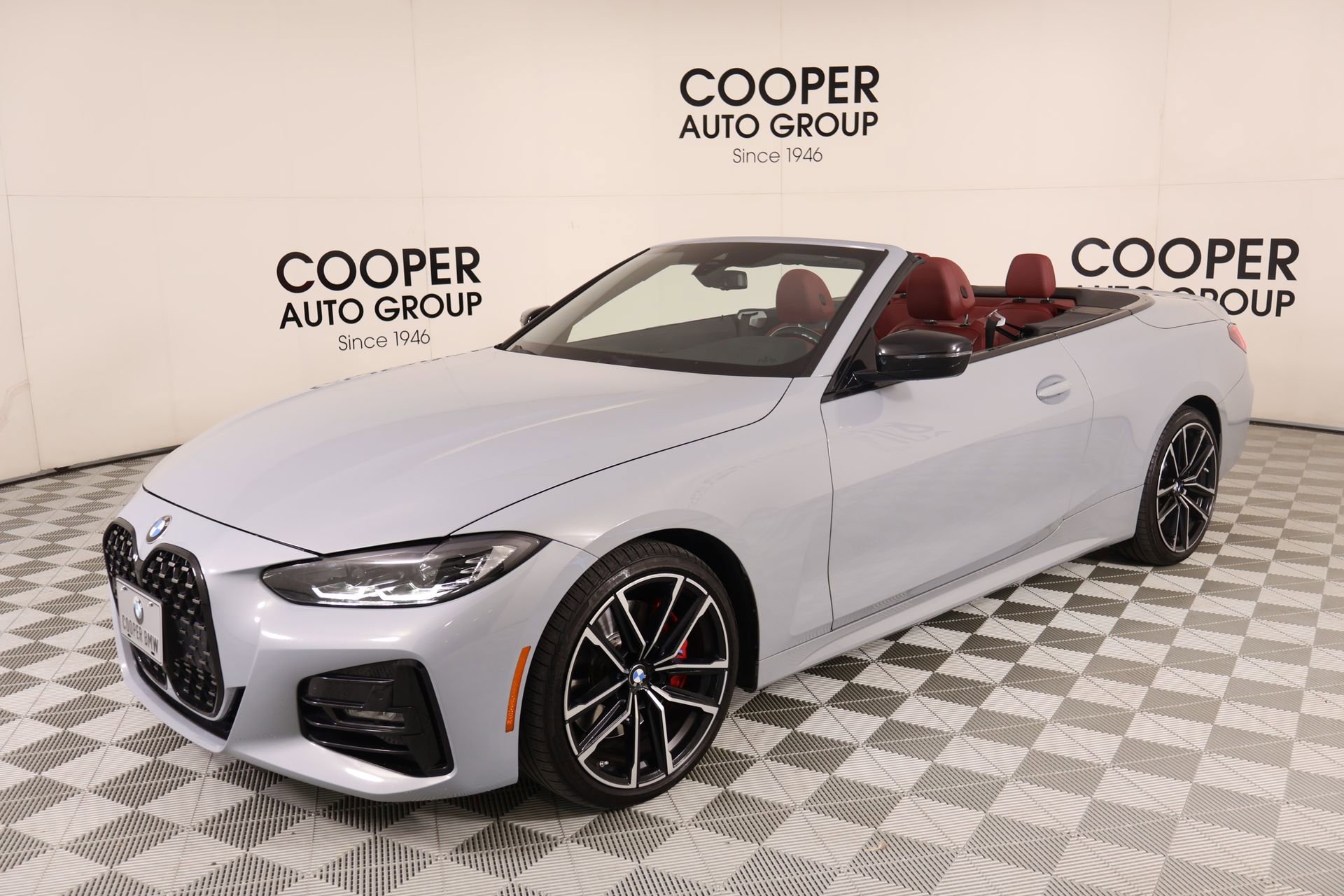 Used 2023 BMW 430i xDrive Convertible w/ M Sport Package AWD/4WD image 11