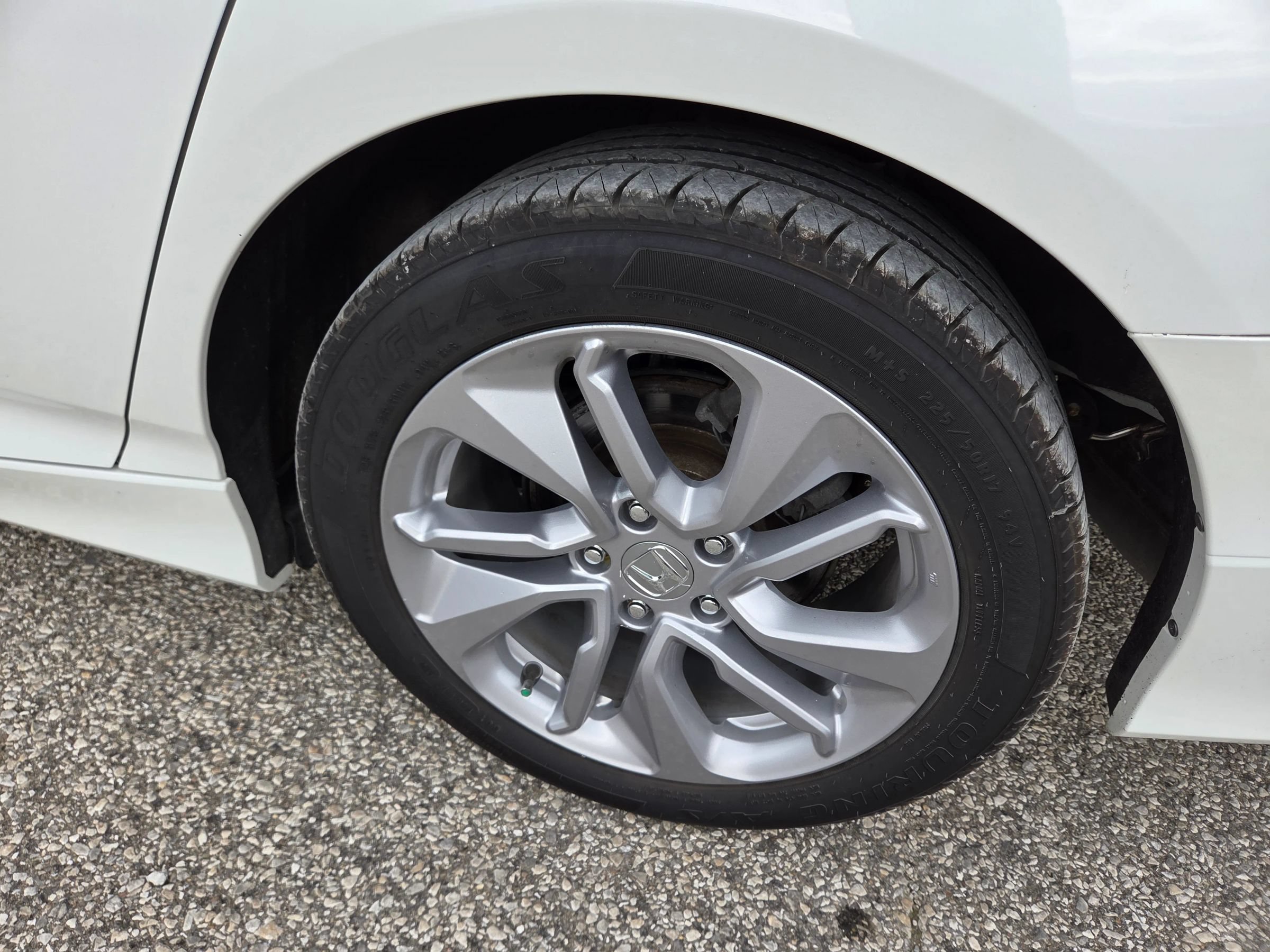 Used 2018 Honda Accord LX image 11