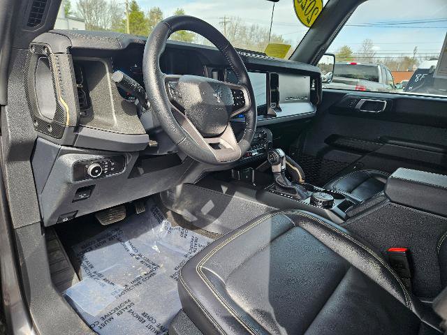 Certified 2025 Ford Bronco Badlands image 14