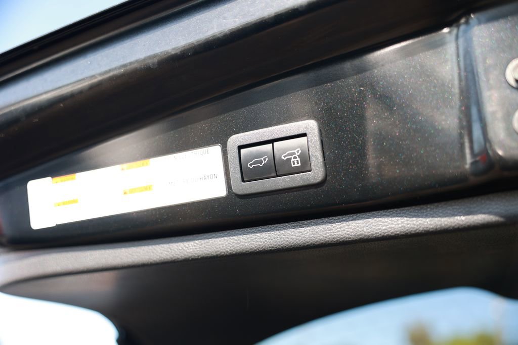 Used 2024 Toyota Corolla Cross XLE w/ Convenience Package image 37