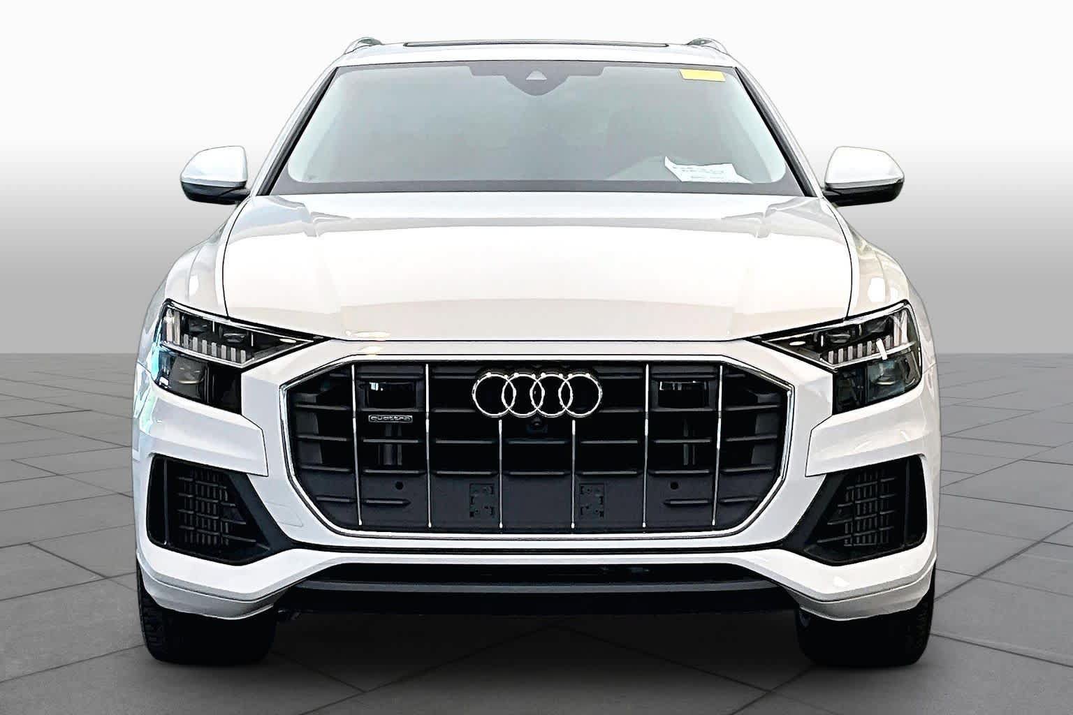 Used 2023 Audi Q8 Premium w/ Convenience Package AWD/4WD image 6