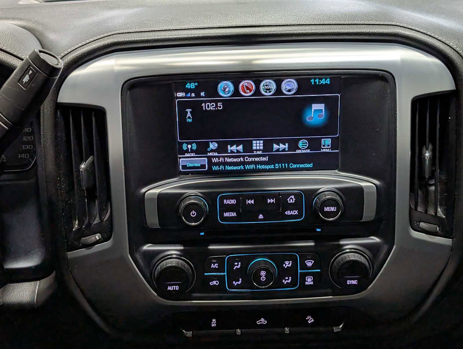 Used 2018 GMC Sierra 1500 SLE w/ SLE Value Package image 19