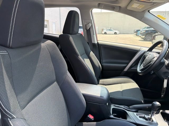 Used 2016 Toyota RAV4 XLE w/ Protection Package AWD/4WD image 27