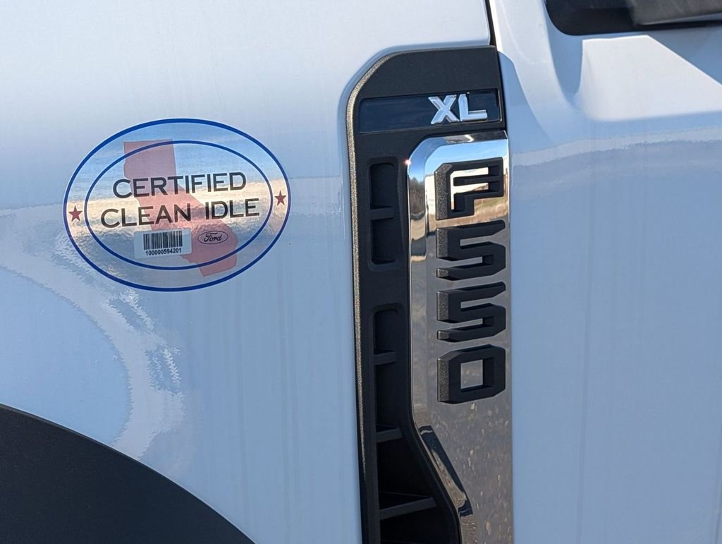 New 2026 Ford F550 4x4 Regular Cab Super Duty image 11