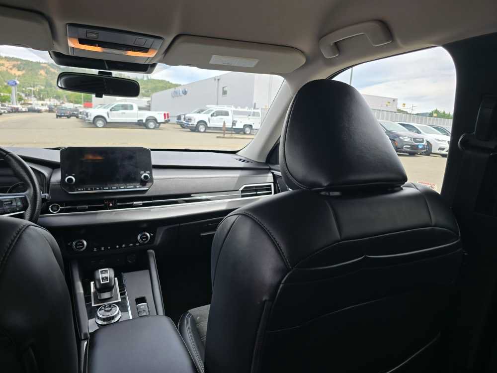 Used 2024 Mitsubishi Outlander SE AWD/4WD image 14