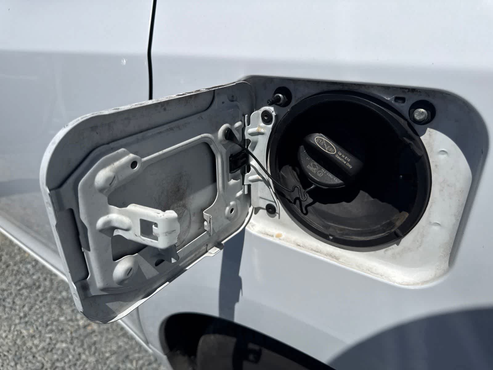 Used 2012 Toyota Sienna LE FWD image 9