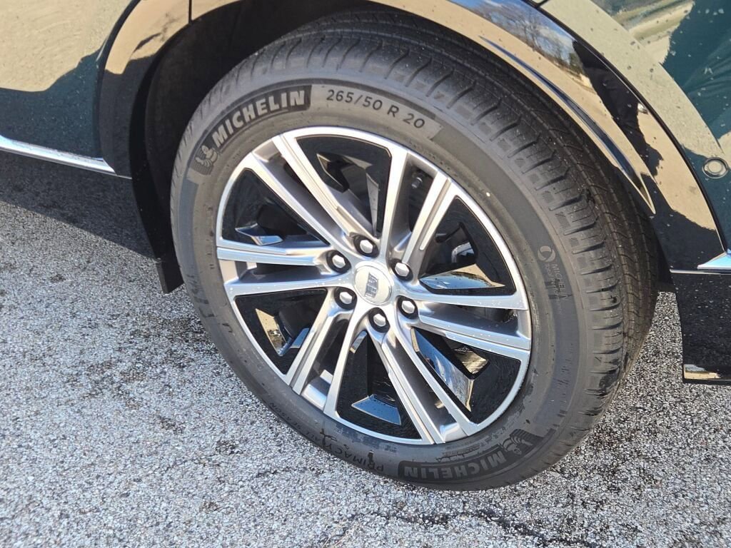 New 2026 Cadillac Lyriq Premium Luxury image 15