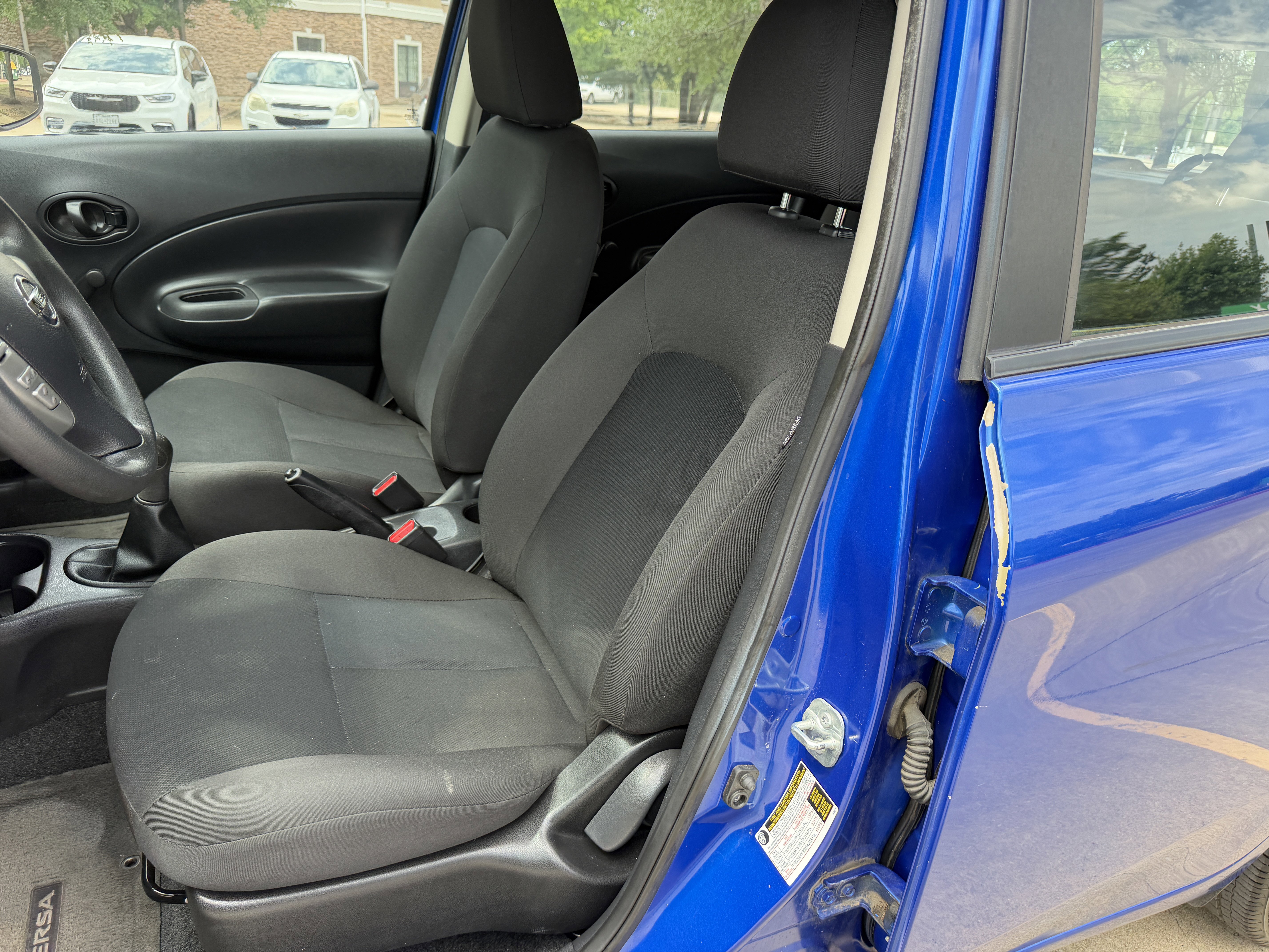 Used 2015 Nissan Versa Note S FWD image 21