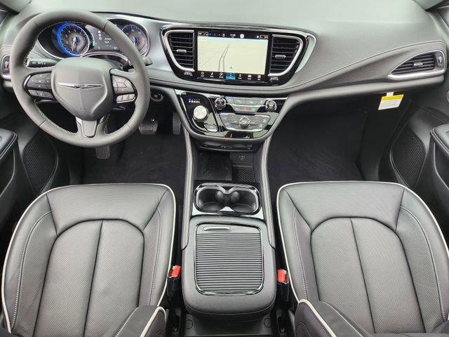New 2026 Chrysler Pacifica Limited FWD image 21