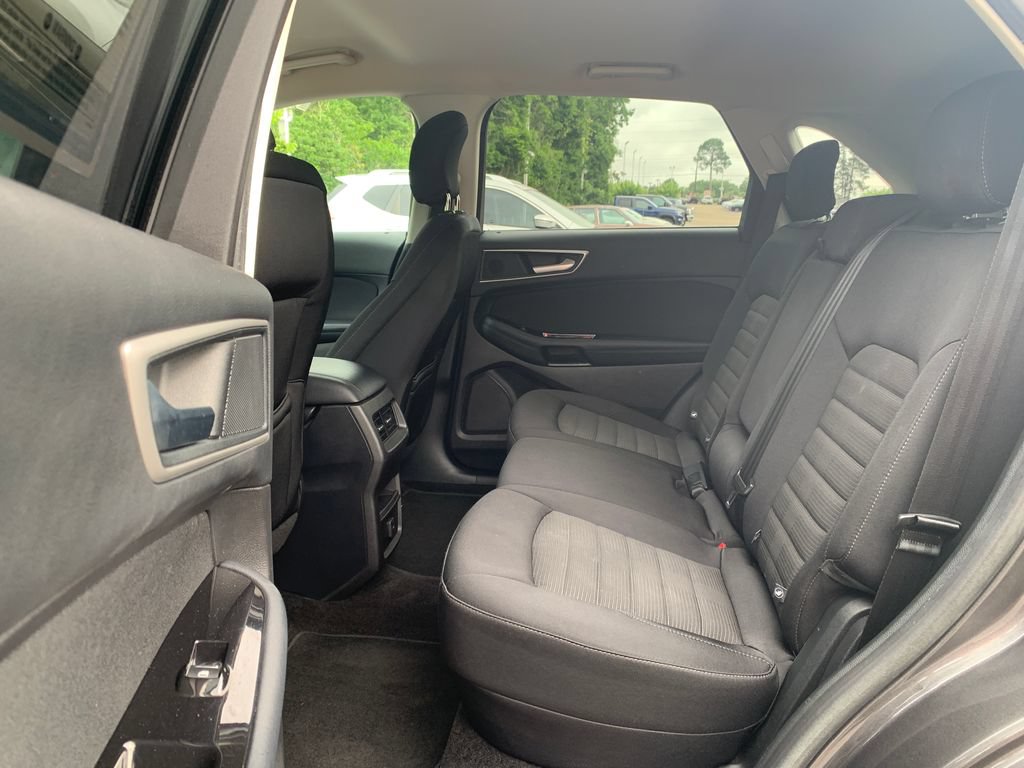 Used 2018 Ford Edge SEL FWD image 24
