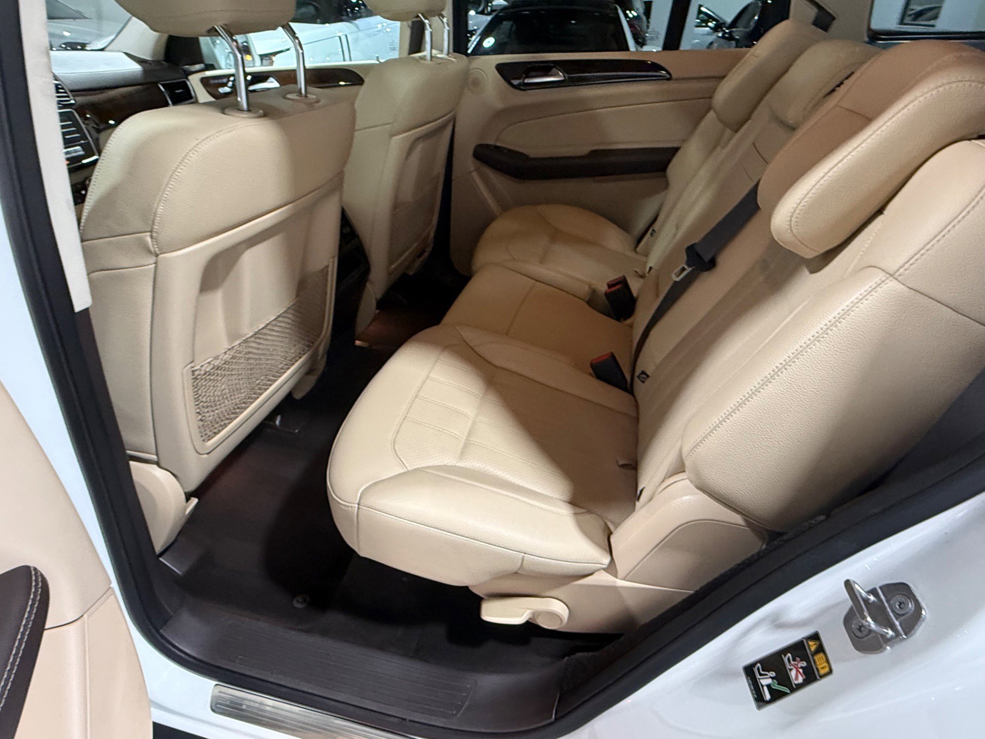 Used 2019 Mercedes-Benz GLS 450 4MATIC w/ Premium 1 Package image 46