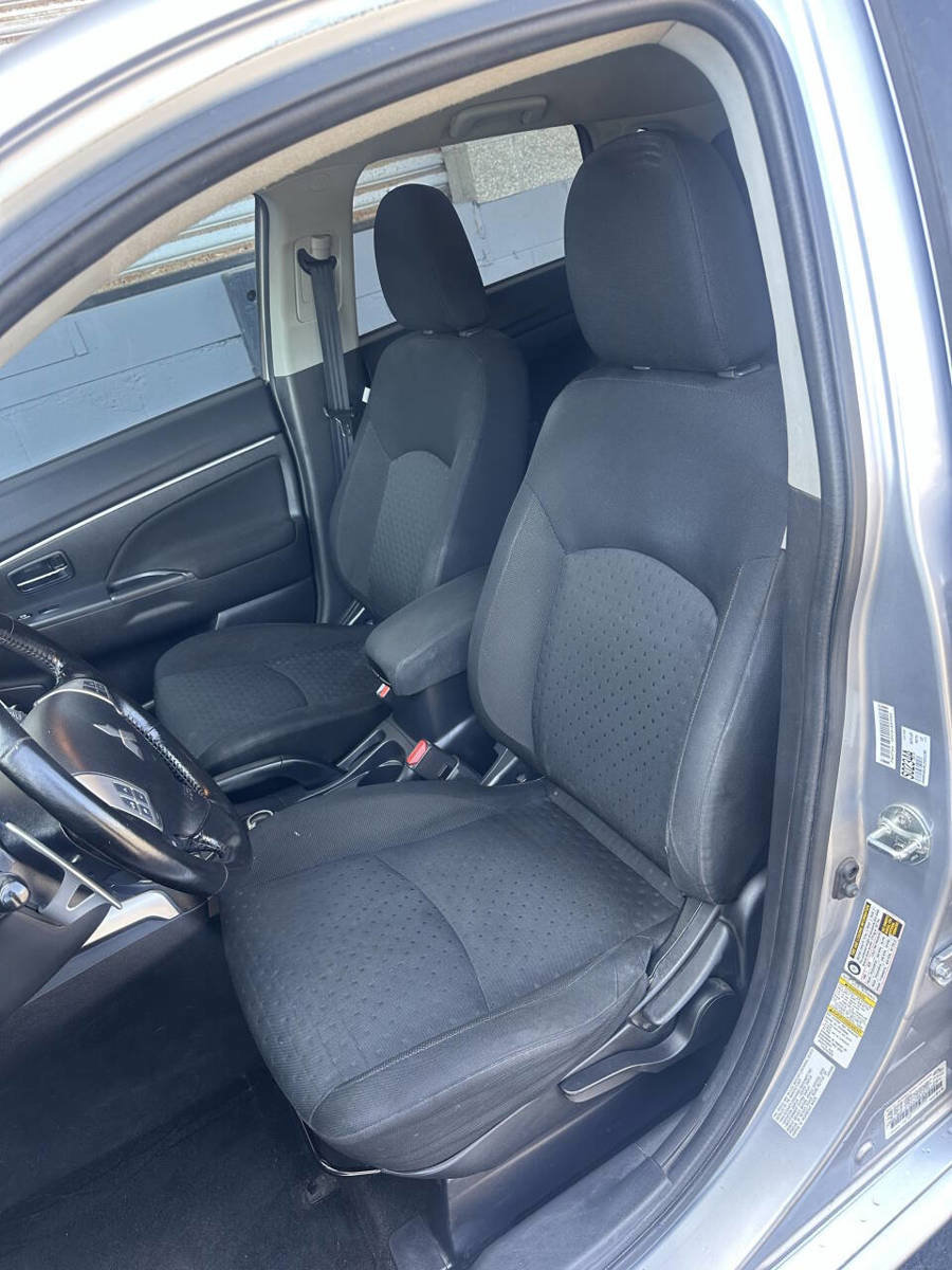 Used 2012 Mitsubishi Outlander Sport SE AWD/4WD image 7