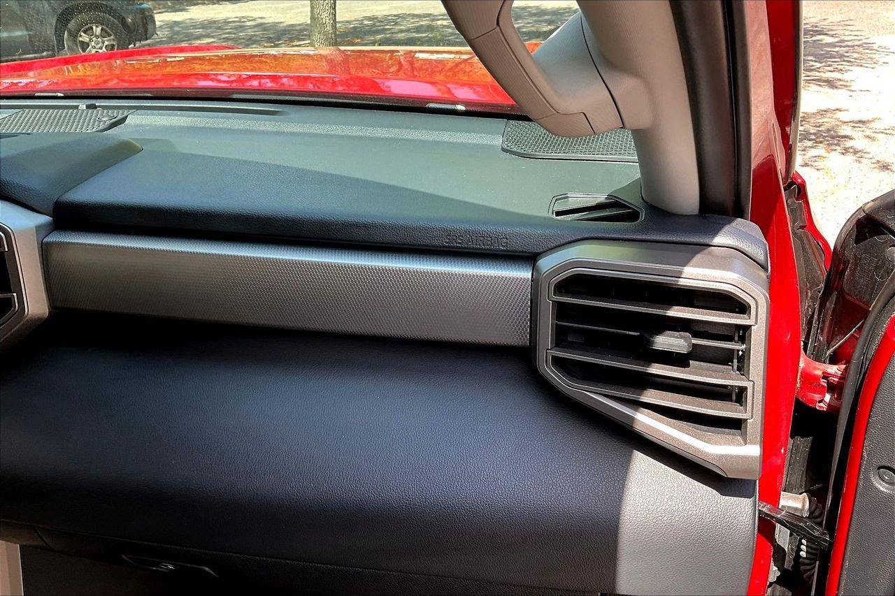 Used 2023 Toyota Tundra Limited image 22