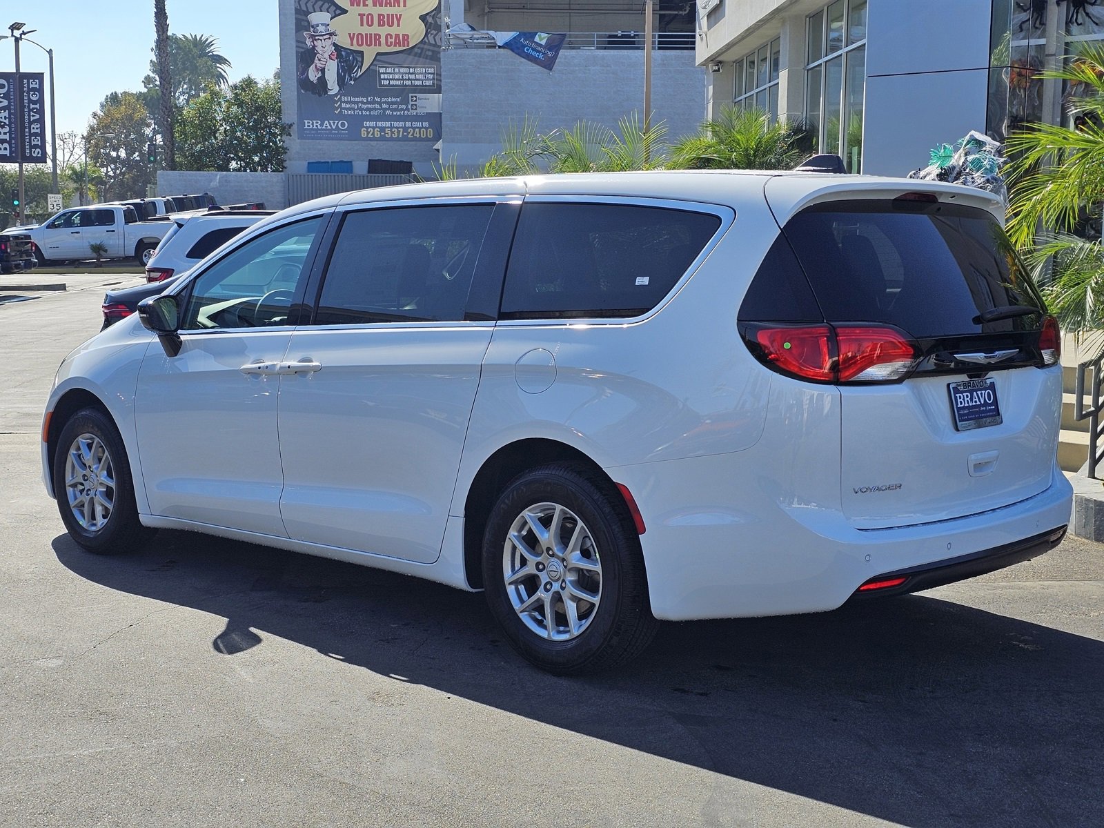 New 2026 Chrysler Voyager LX image 6