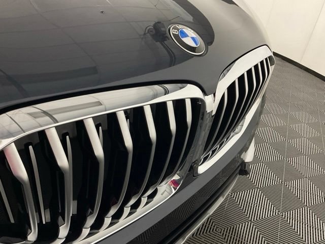 Used 2022 BMW X5 xDrive40i w/ Premium Package AWD/4WD image 9