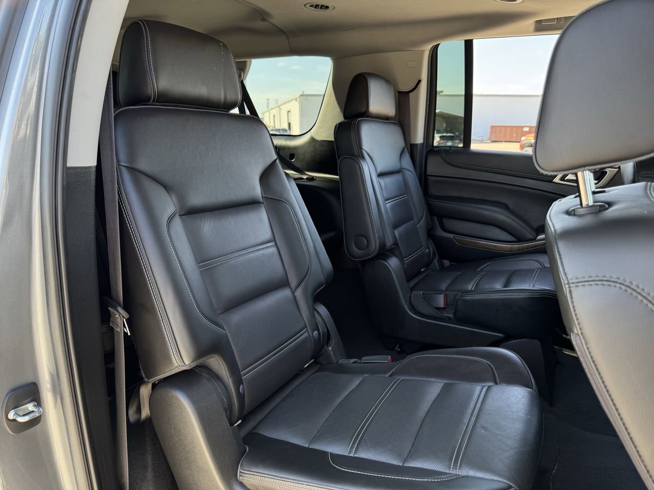Used 2020 GMC Yukon XL Denali w/ Open Road Package RWD image 31