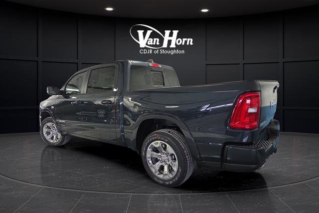 New 2026 RAM 1500 4x4 Crew Cab image 3