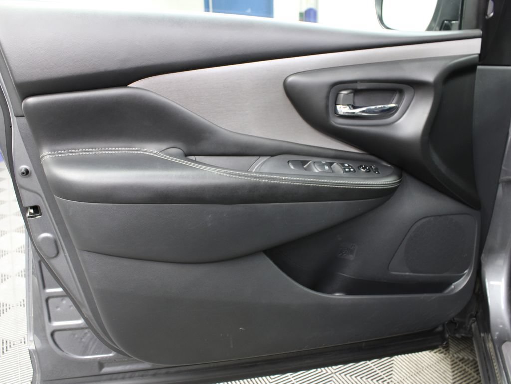 Used 2023 Nissan Murano SV AWD/4WD image 60