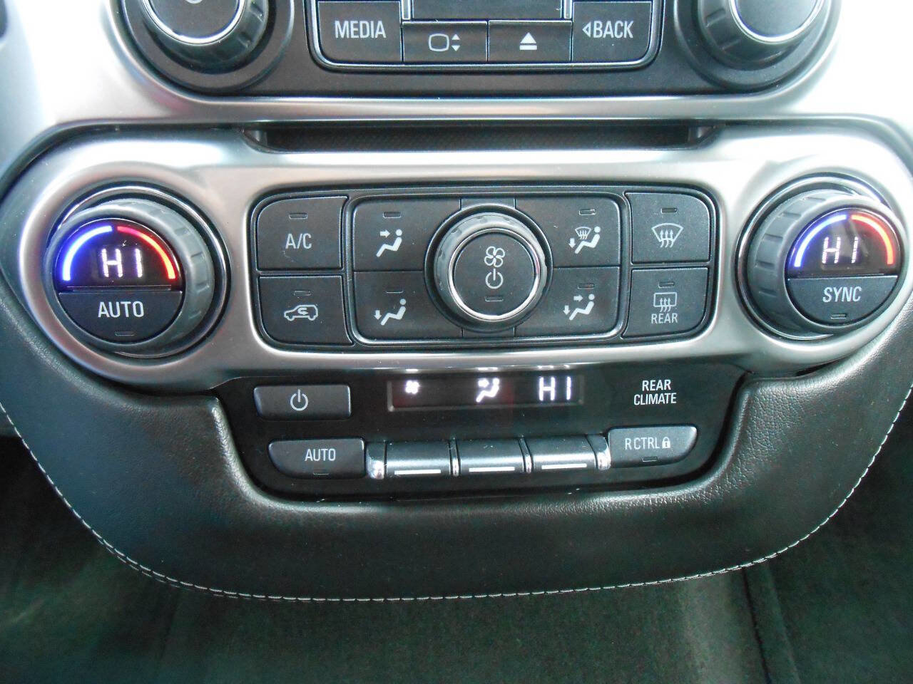 Used 2016 Chevrolet Tahoe LS image 12