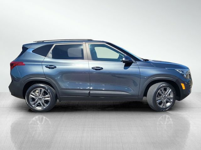 Used 2023 Kia Seltos S FWD image 3