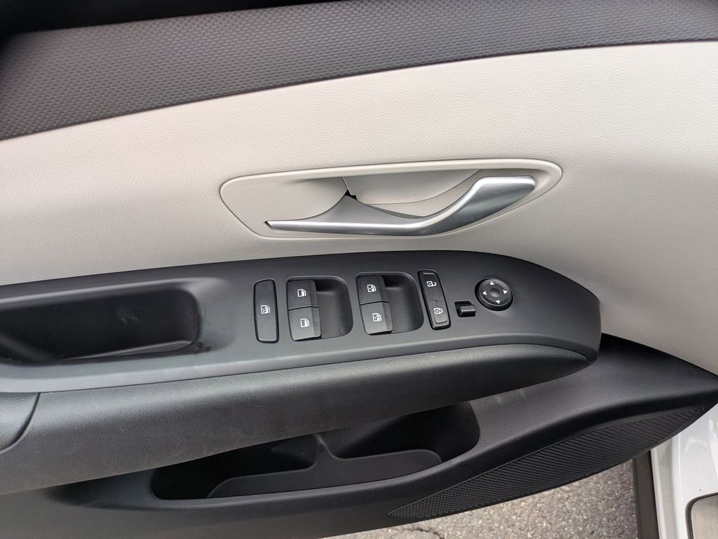 Used 2023 Hyundai Tucson SEL AWD/4WD image 11