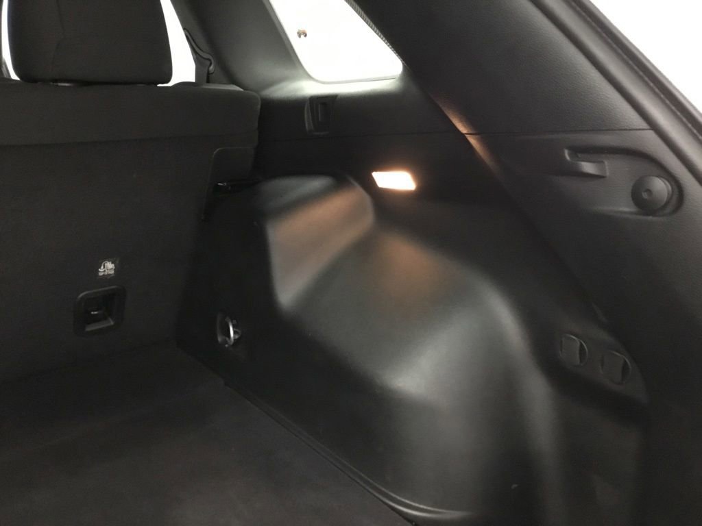 Used 2022 Jeep Cherokee Latitude w/ Comfort/Safety Group AWD/4WD image 18