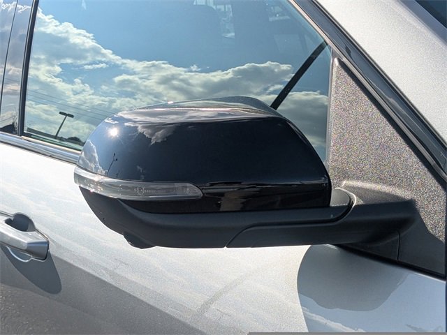 New 2025 GMC Hummer EV 2X image 11