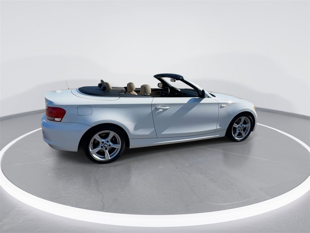 Used 2012 BMW 128i Convertible image 15