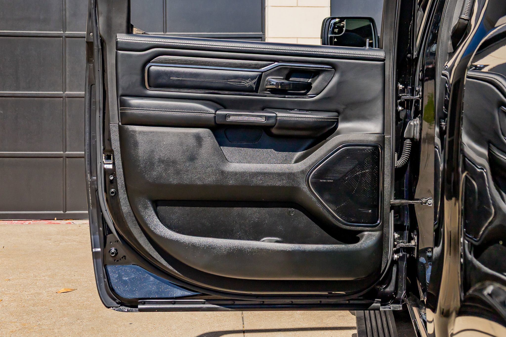 Used 2022 RAM 1500 Limited image 35