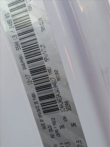 Used 2018 Jeep Wrangler Unlimited Sahara w/ Uconnect 4C Nav & Sound Group image 26