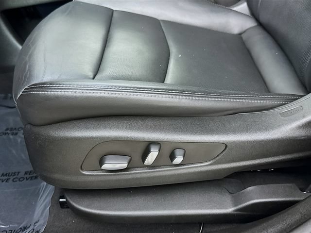 Used 2023 Cadillac XT6 Sport AWD/4WD image 16