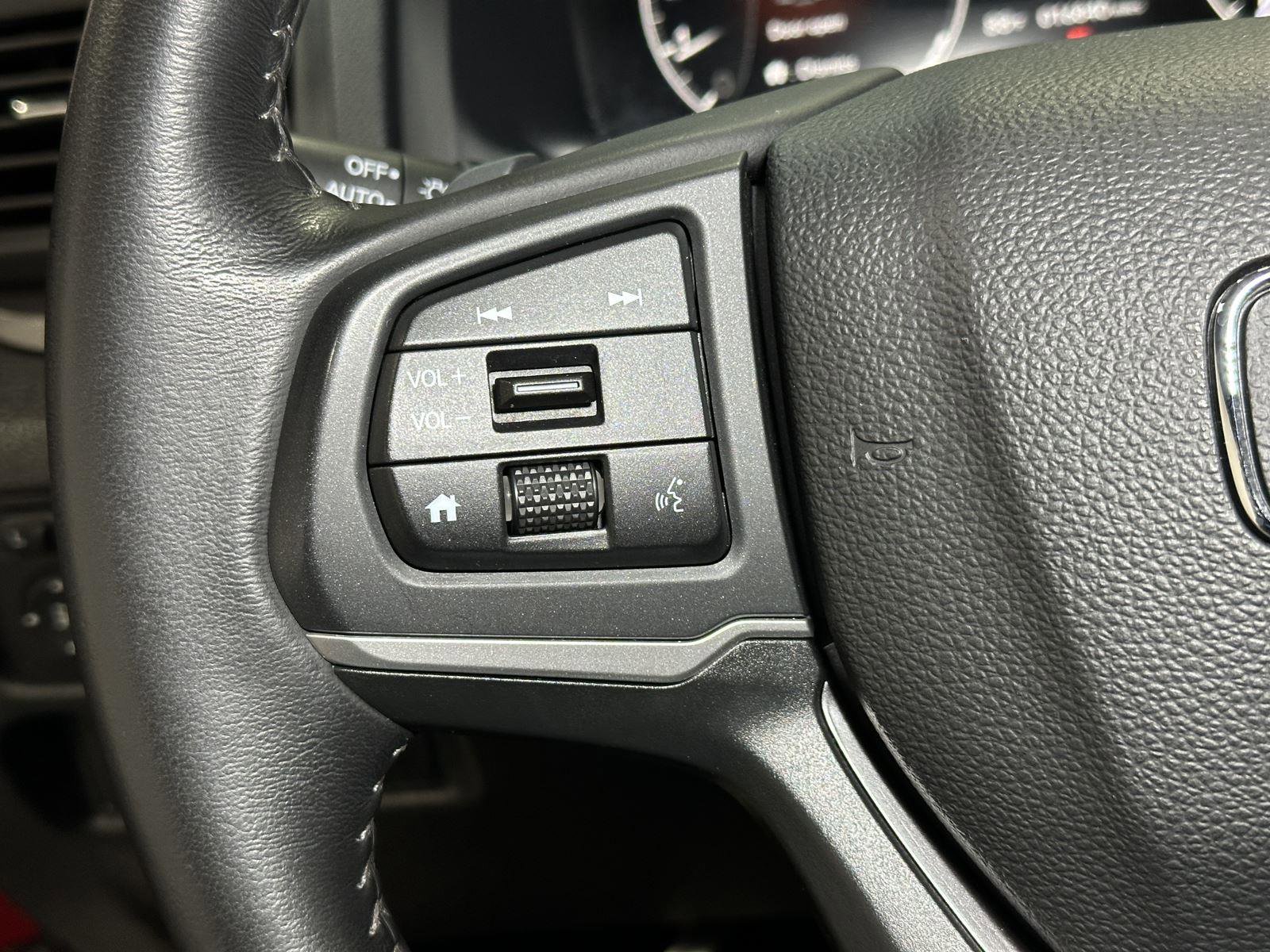 Certified 2024 Honda Ridgeline RTL image 25