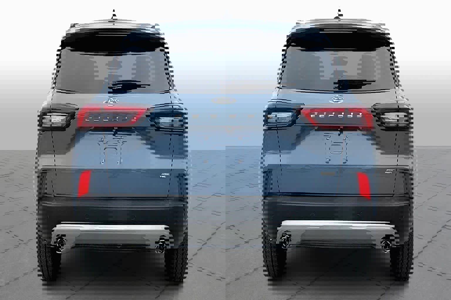 Certified 2025 Ford Escape SE w/ PHEV Premium Package image 5