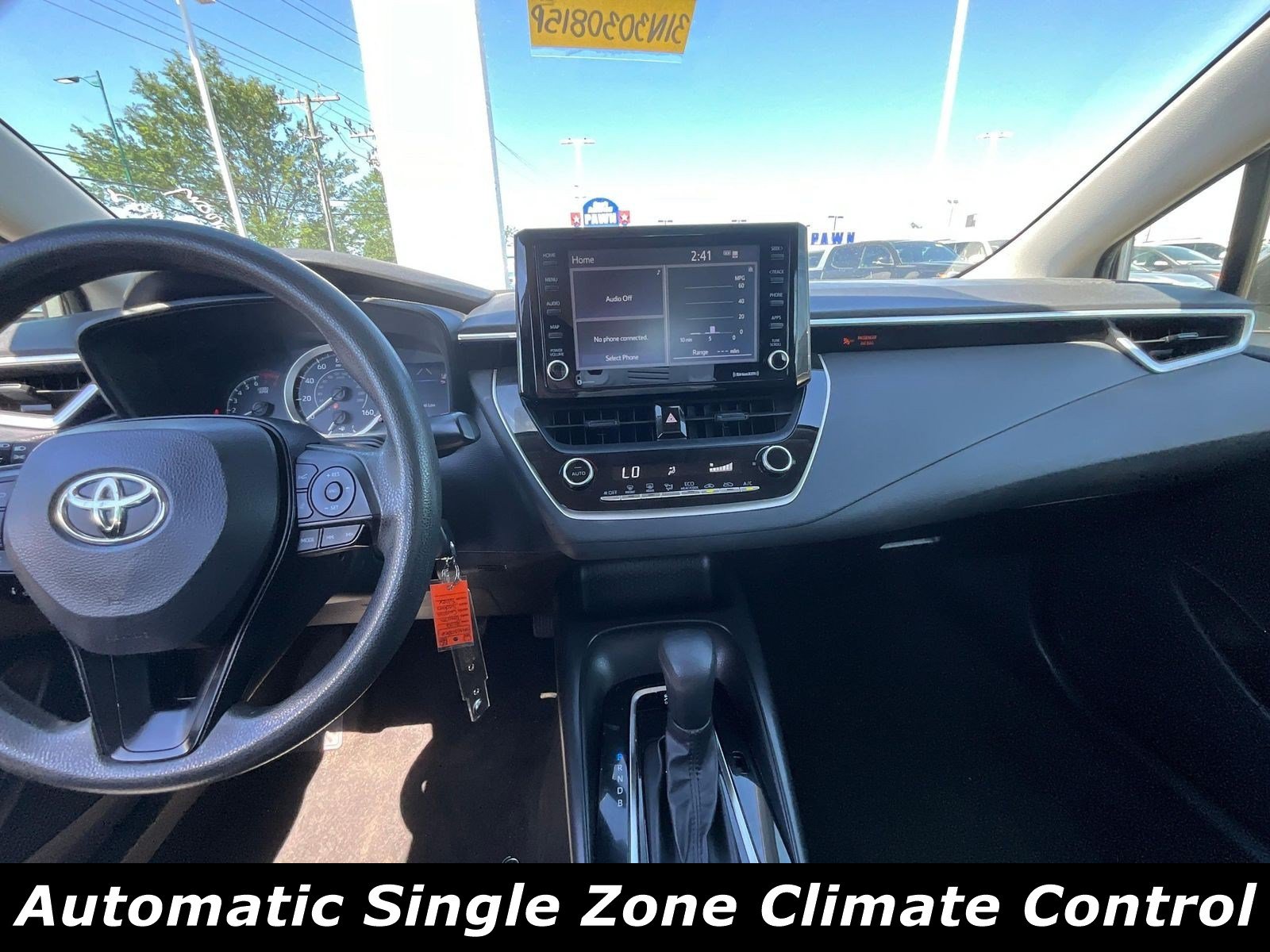 Used 2022 Toyota Corolla LE FWD image 9