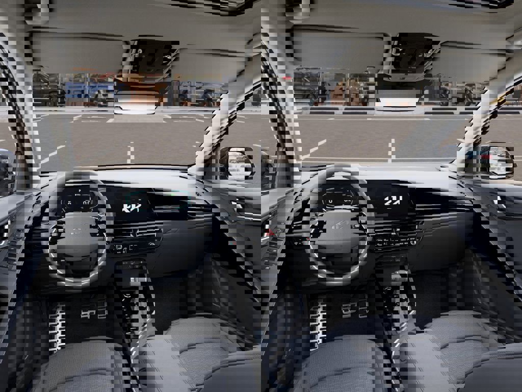 New 2025 Kia Niro SX Touring image 14