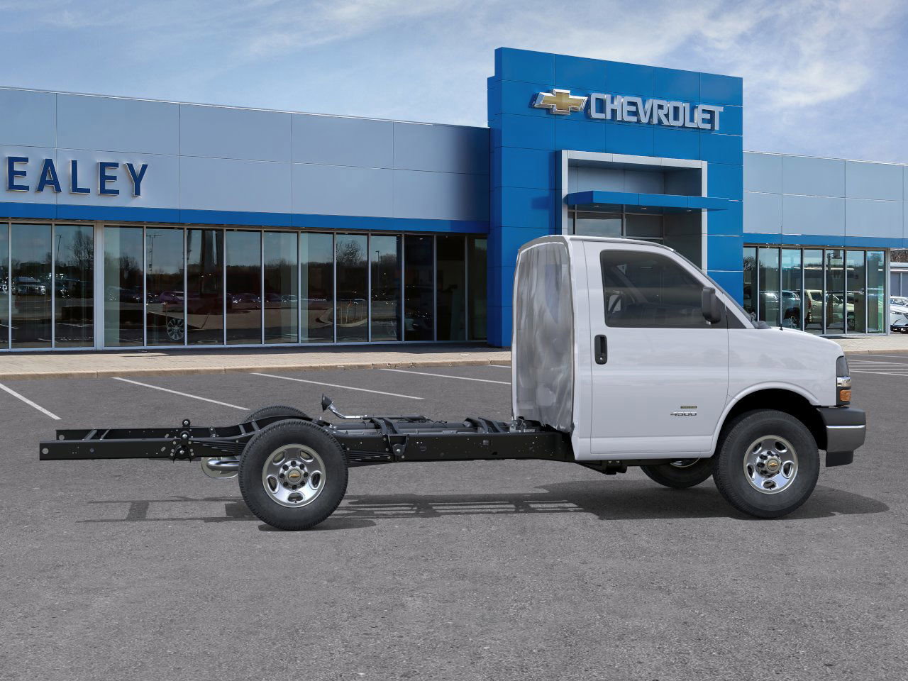 New 2025 Chevrolet Express 3500 w/ Power Convenience Package RWD image 32