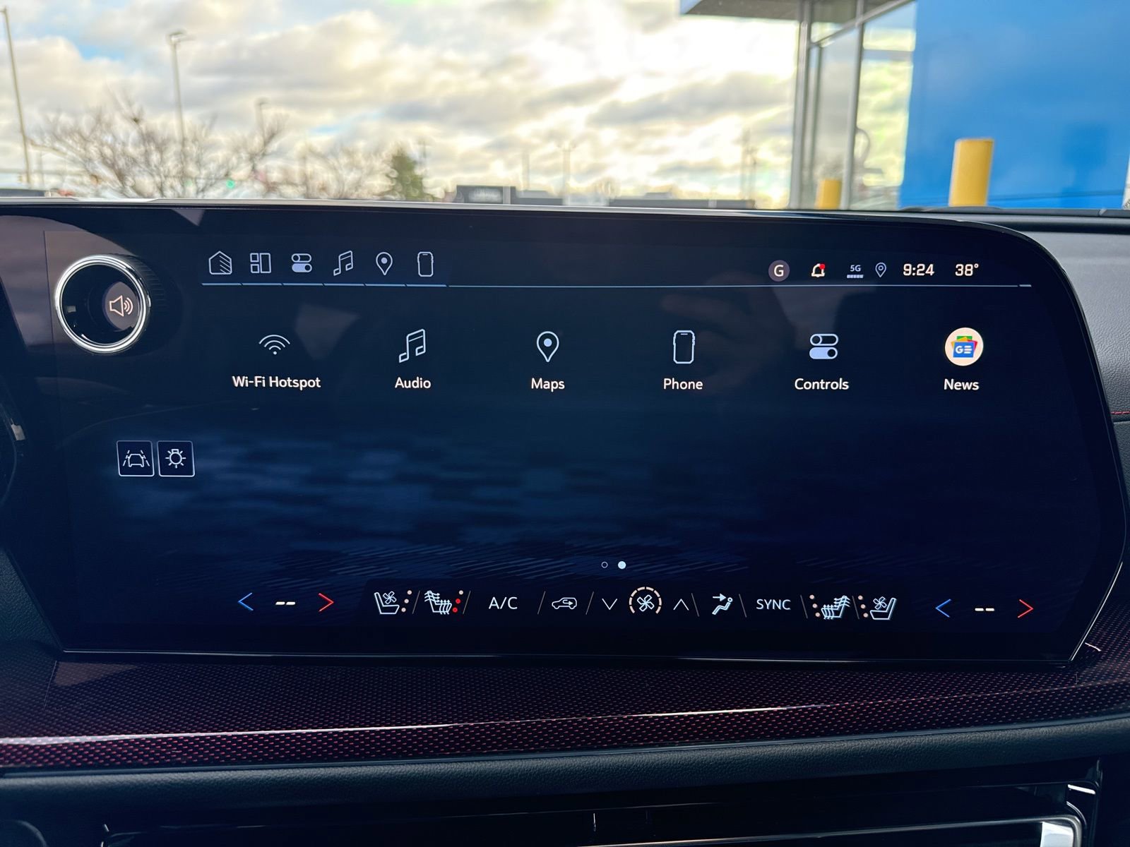New 2026 Chevrolet Traverse RS AWD/4WD image 22