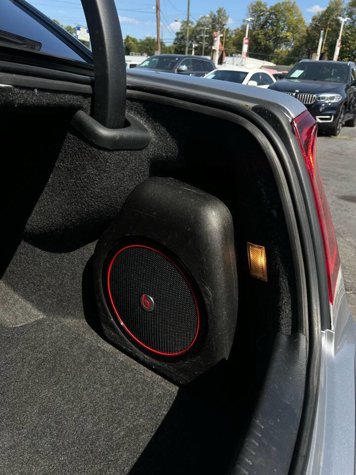 Used 2015 Chrysler 300 S image 15