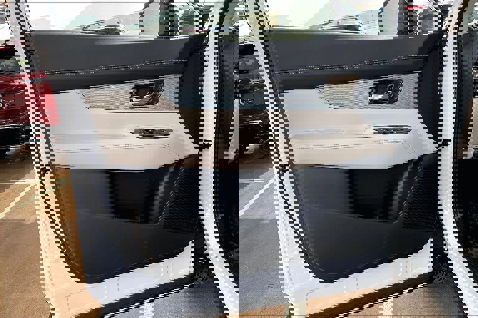 New 2026 Nissan Murano SL image 10