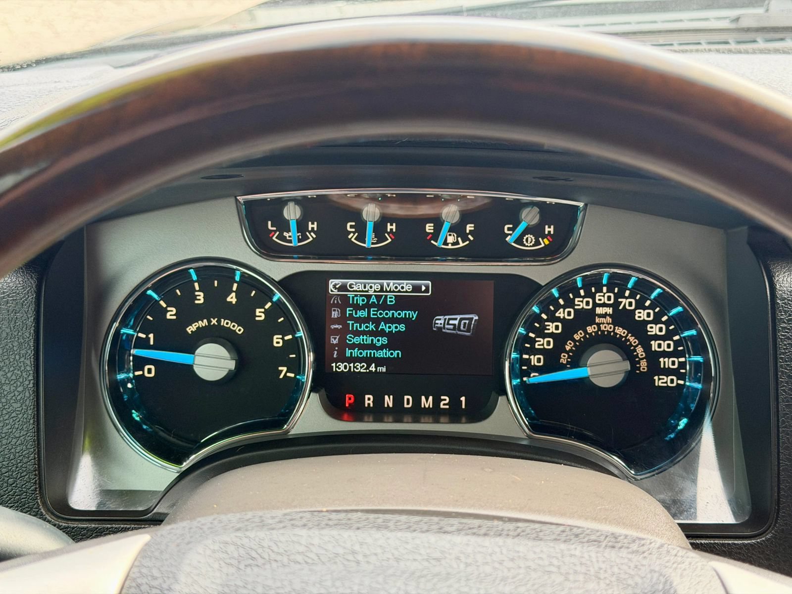 Used 2014 Ford F150 Platinum AWD/4WD image 32