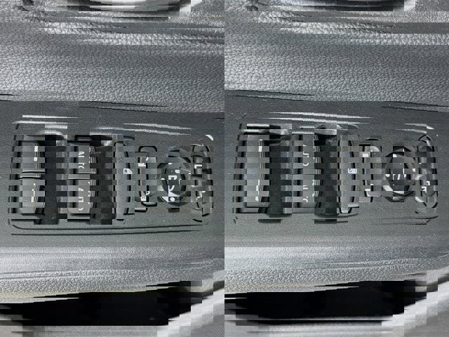 Used 2025 Honda CR-V Sport image 17