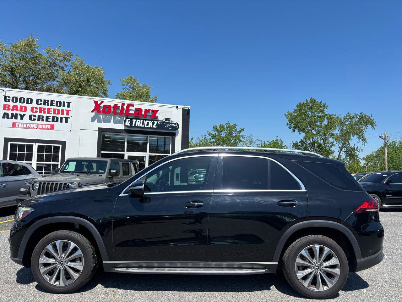 Used 2020 Mercedes-Benz GLE 350 4MATIC w/ 3rd Row Seat Package