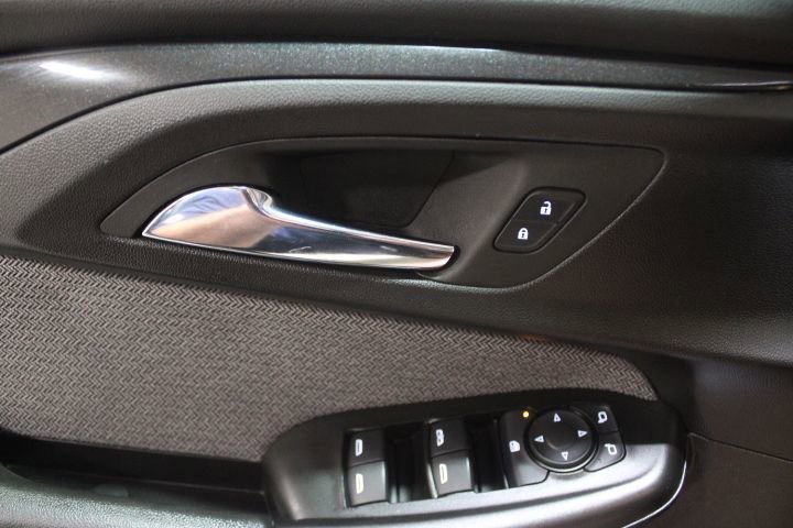Used 2023 Chevrolet TrailBlazer LT w/ Convenience Package FWD image 16