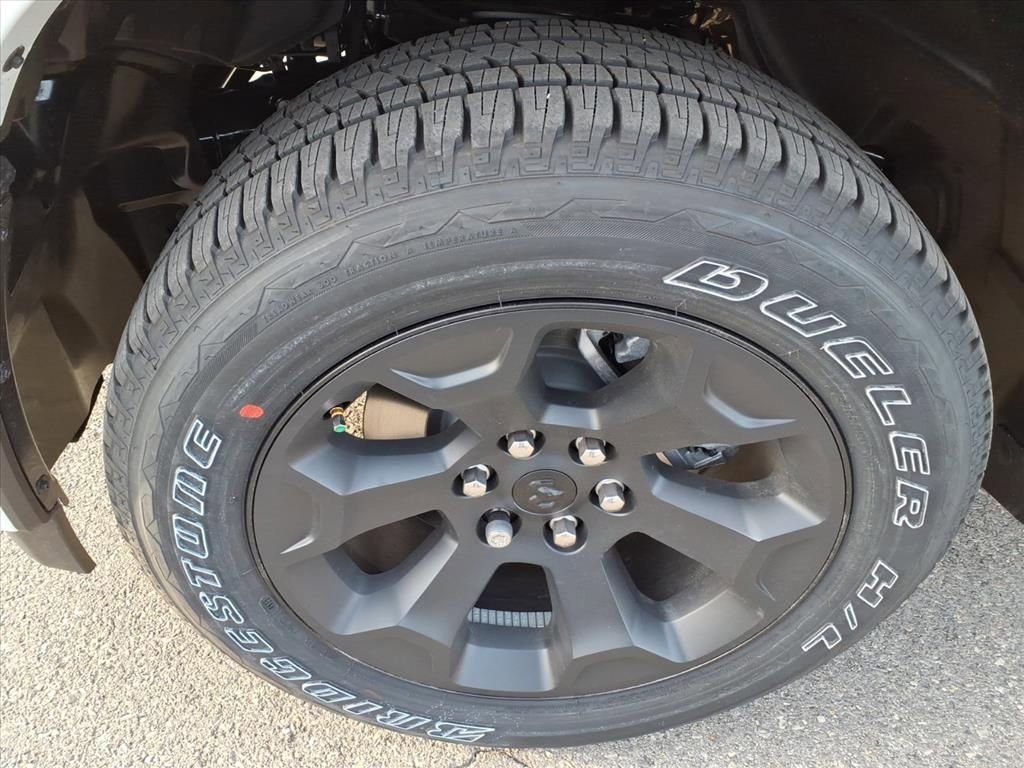 New 2026 RAM 1500 Big Horn w/ Night Edition image 10