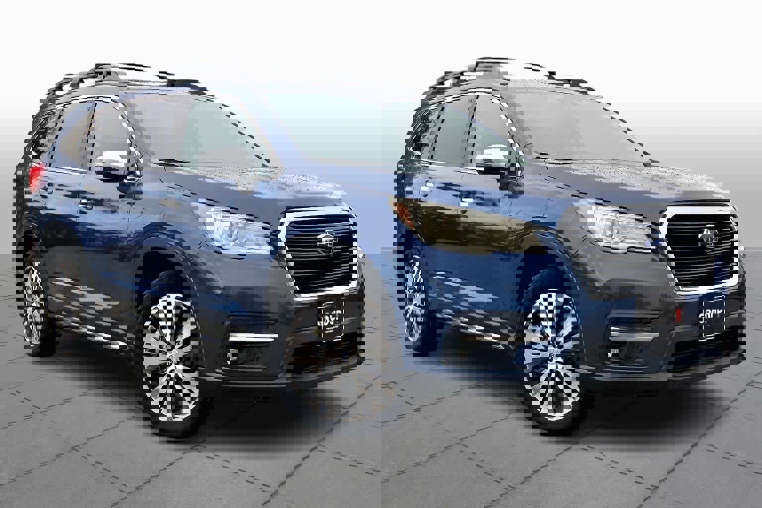 Used 2020 Subaru Ascent Touring w/ Popular Package #3 image 2