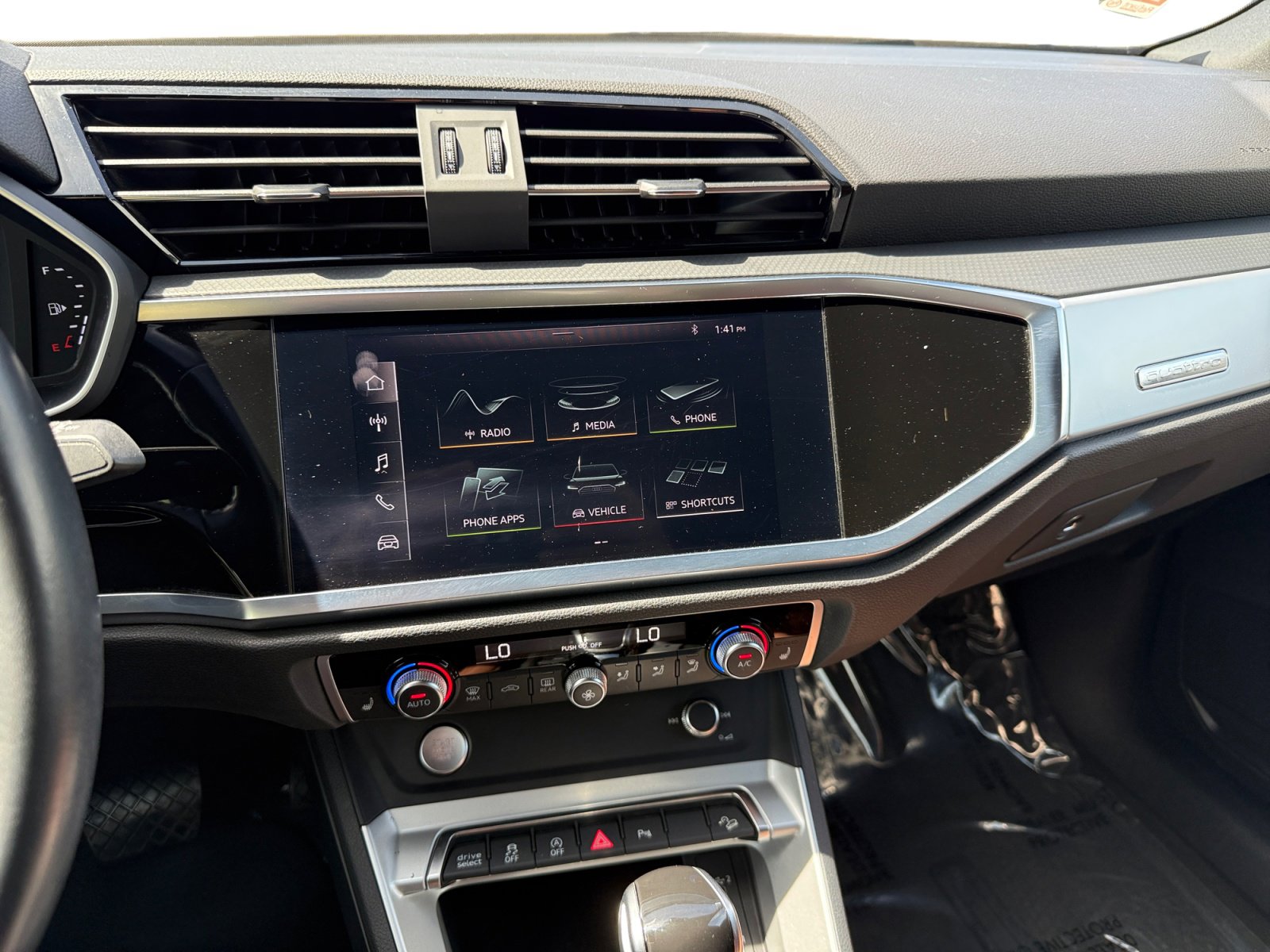 Used 2019 Audi Q3 2.0T Premium w/ Convenience Package image 12