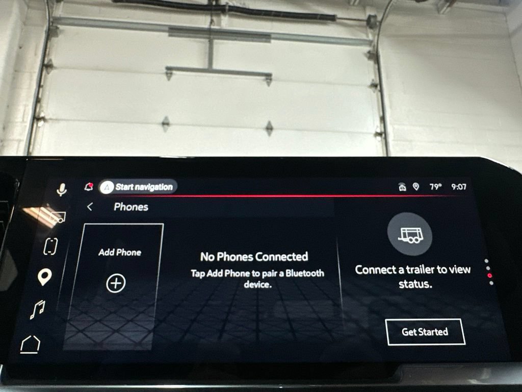 Used 2025 GMC Sierra 1500 SLT w/ SLT Premium Plus Package AWD/4WD image 32