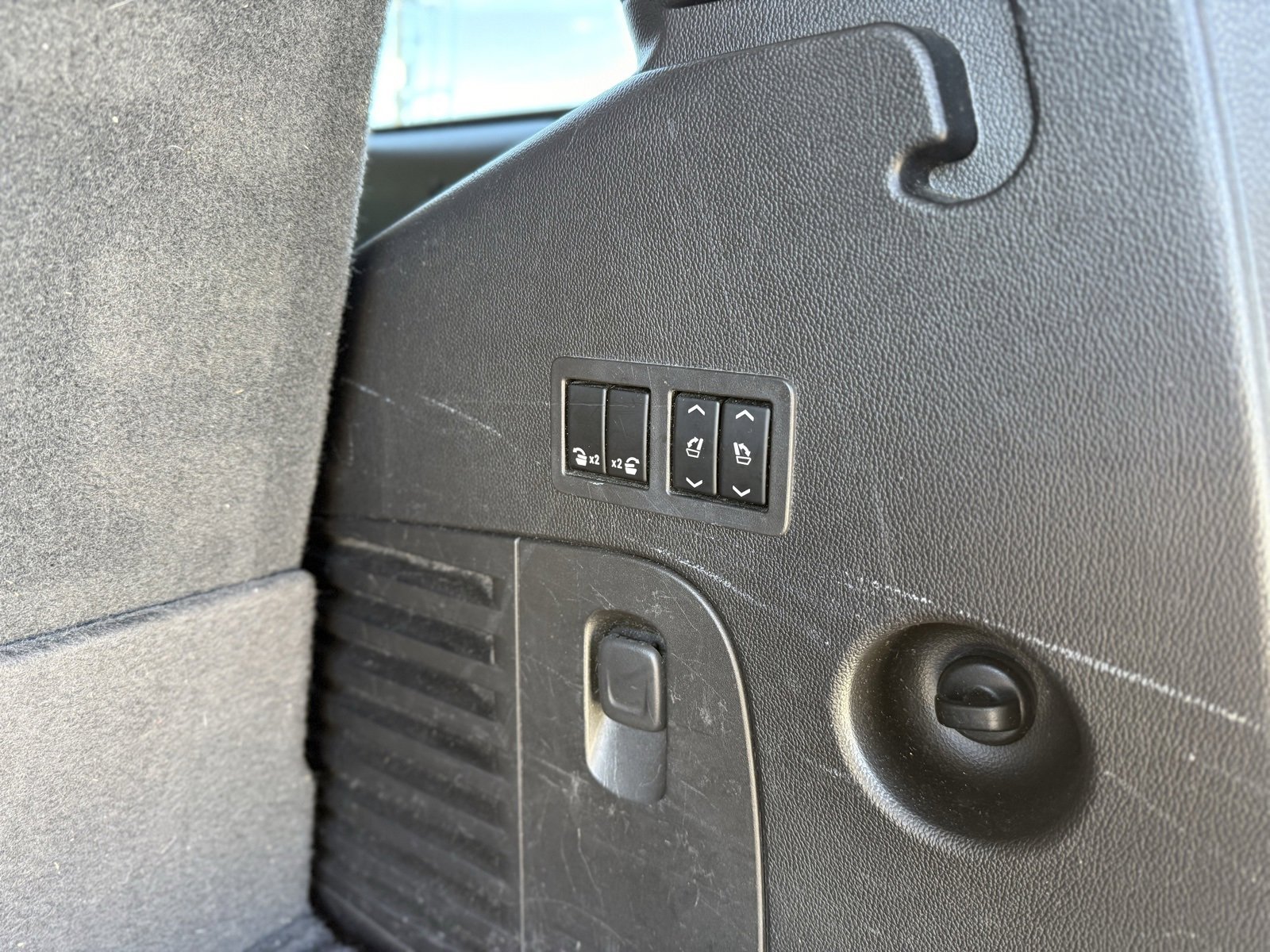 Used 2016 Chevrolet Tahoe LT image 30